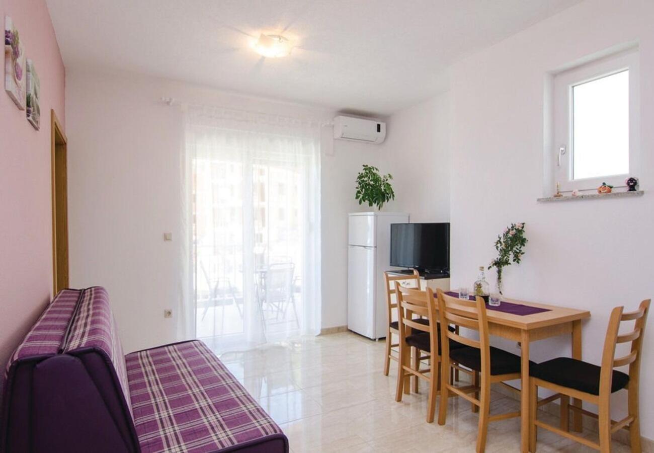 Apartments Ljuba Дуба Екстериор снимка
