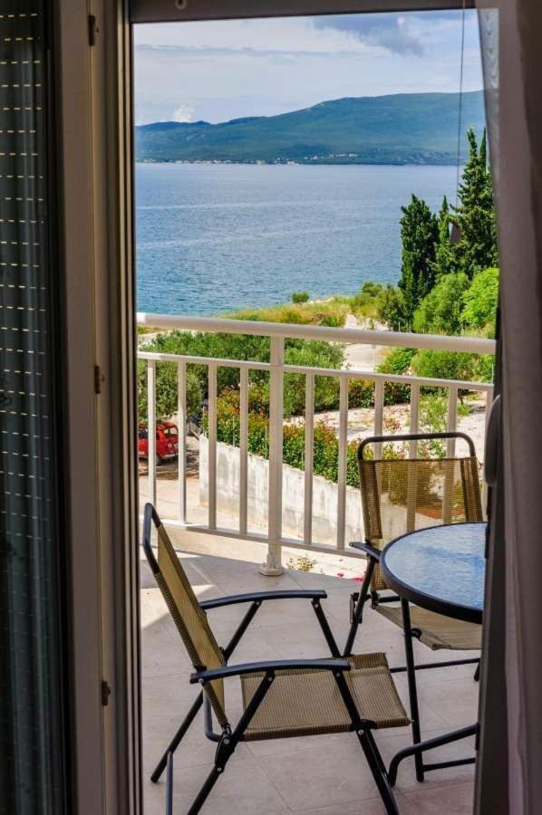 Apartments Ljuba Дуба Екстериор снимка